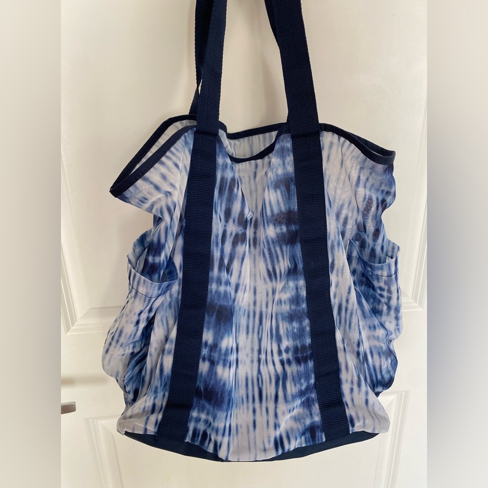 Beach Bag - Picture 3 of 3